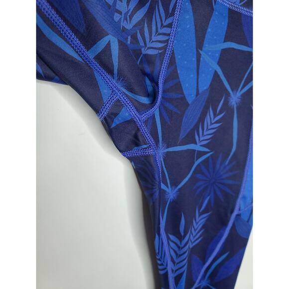 Zyia blue floral capri pants leggings with pockets - 0 - Picture 4 of 6